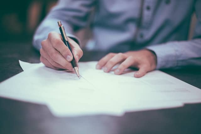 Operations Specialist Job Description: Salary, Duties & More
