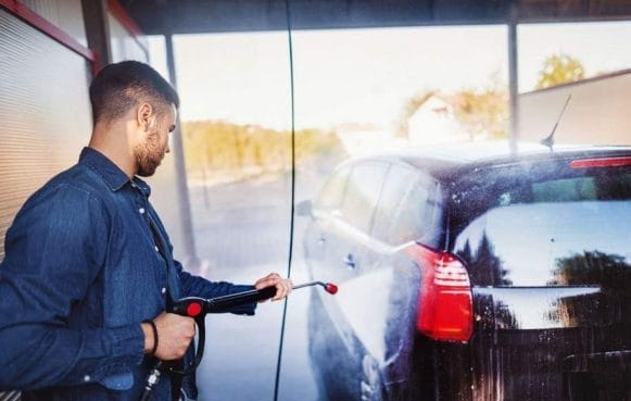What Does a Car Wash Attendant Do?