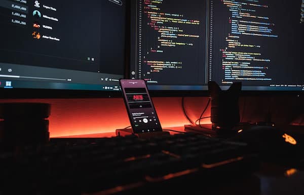 Platform Engineer vs. Software Engineer