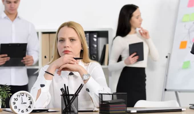 shift manager interview questions