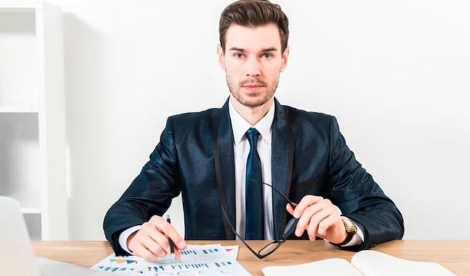 finance director interview questions